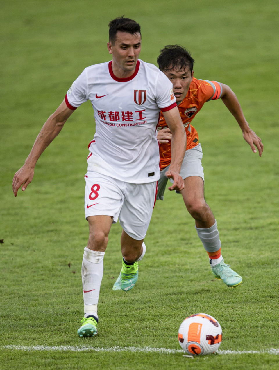 开云中国官网-成都蓉城发布备战花絮；窗口期止住颓势；荷甲任务艰巨；高层口径保持一致的简单介绍